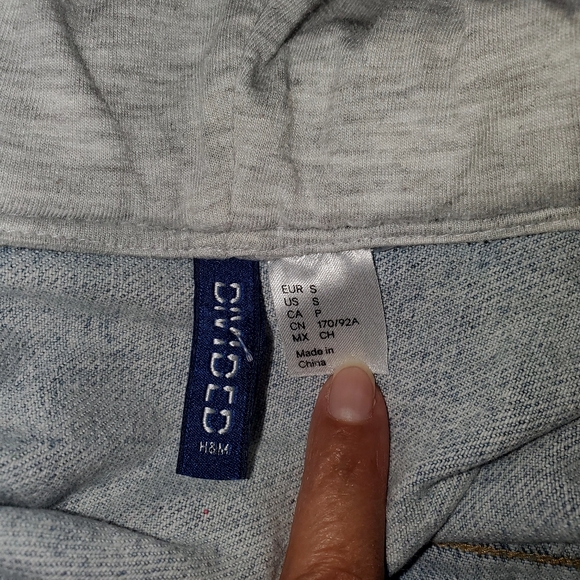 Jean Jacket by H&M - Picture 5 of 6